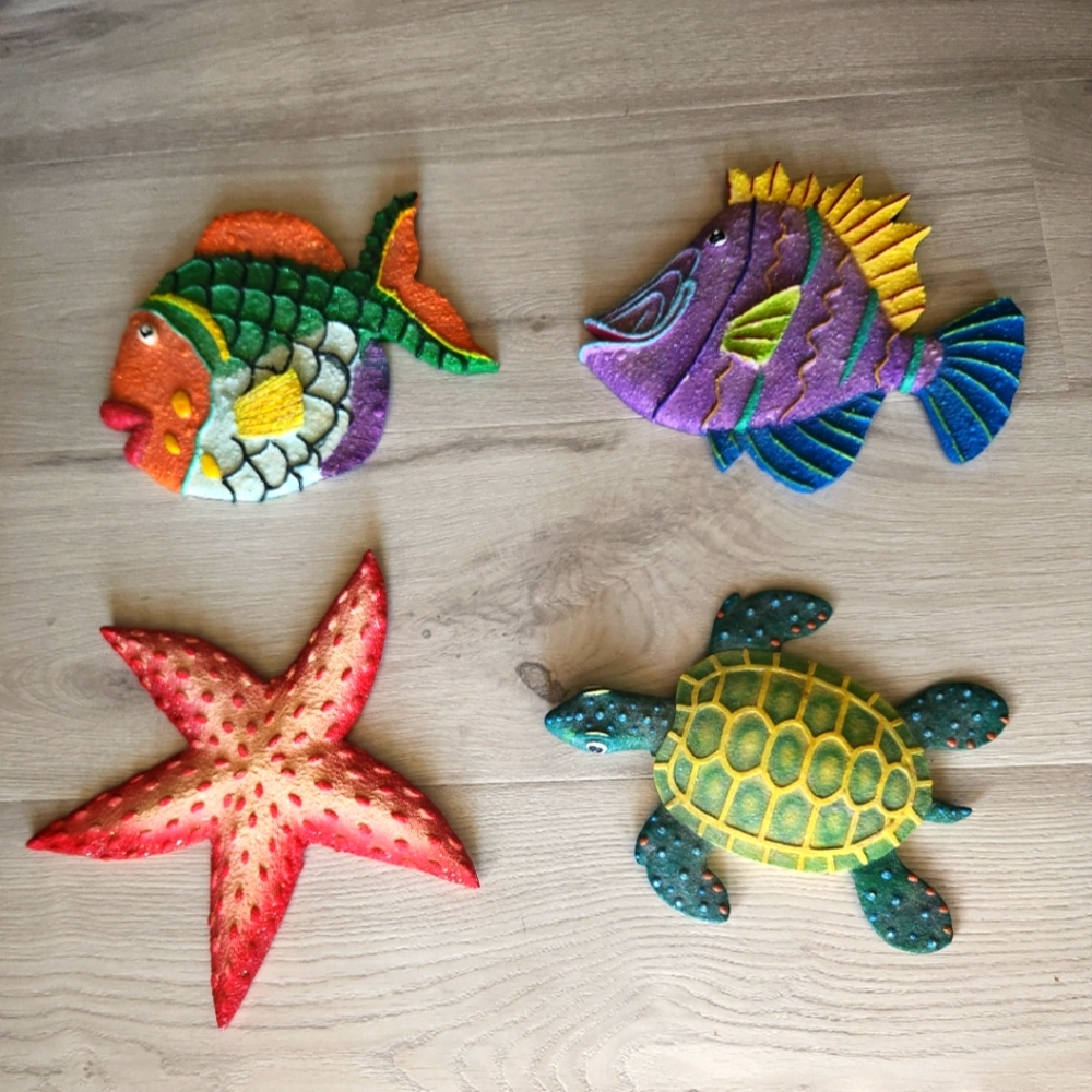 Colorful Fish and Sea Creatures Wall Decor Set Of 4